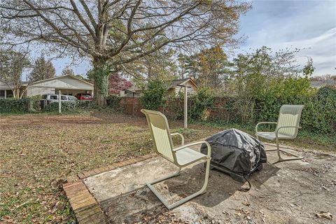 A home in Austell