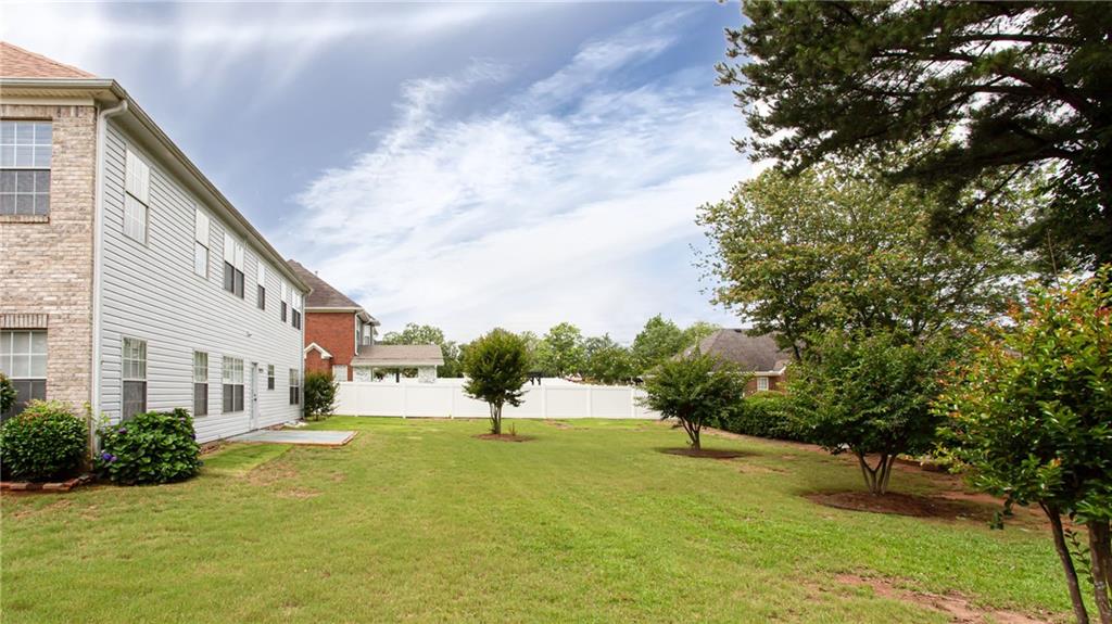 1236 Saxony Drive, Conyers, Georgia image 8