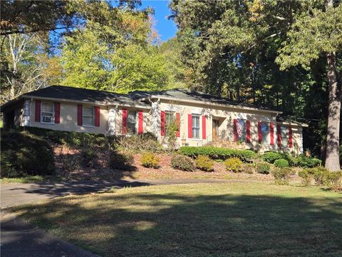 A home in Fairburn