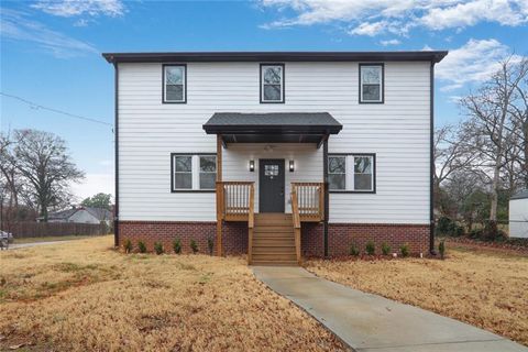 Photo of 190 Adair Avenue SE, Atlanta, GA 30315 (MLS # 7747691)