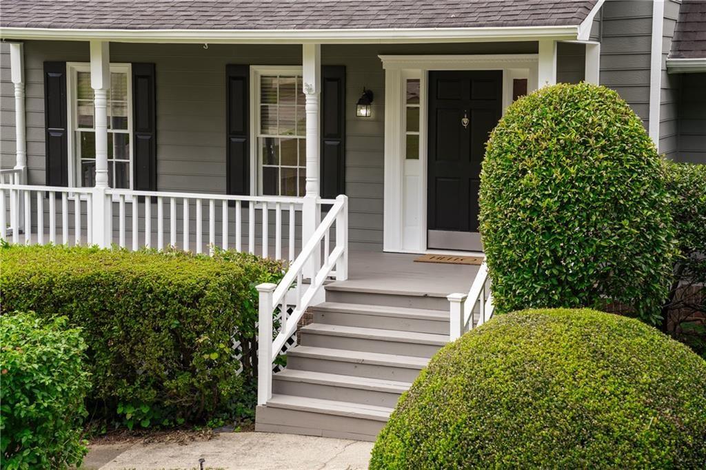 2835 Shurburne Drive