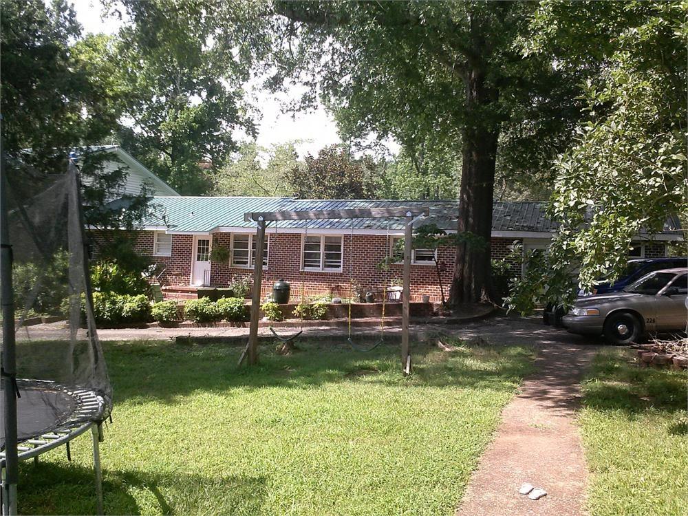 8122 Jefferson Drive