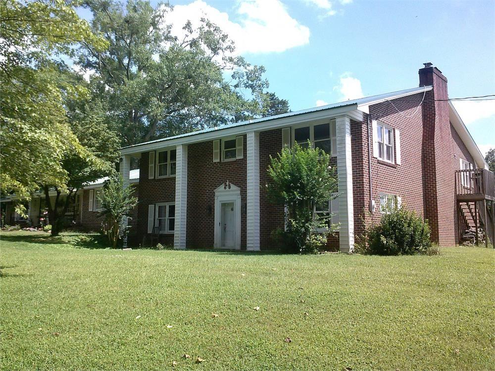8122 Jefferson Drive