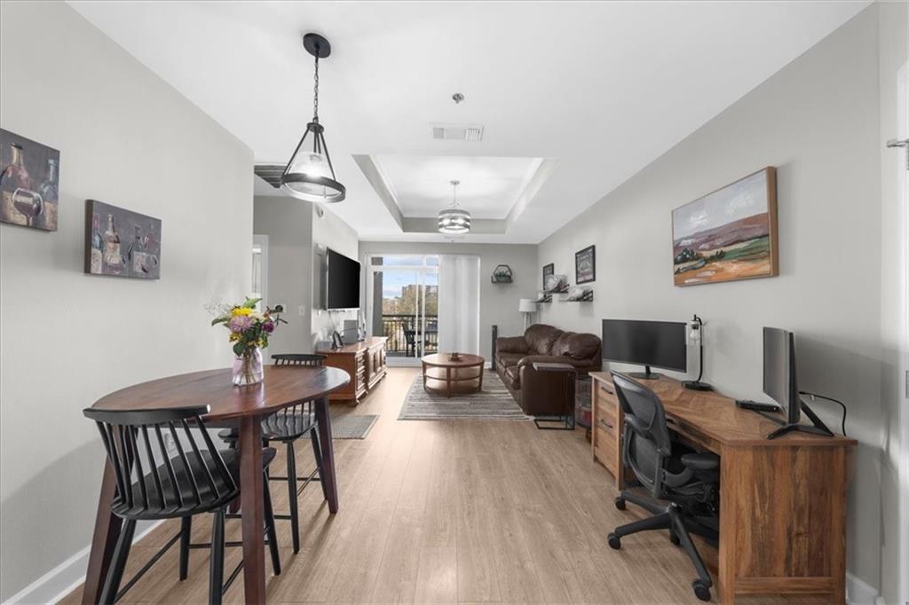 325 E Paces Ferry Road NE 504