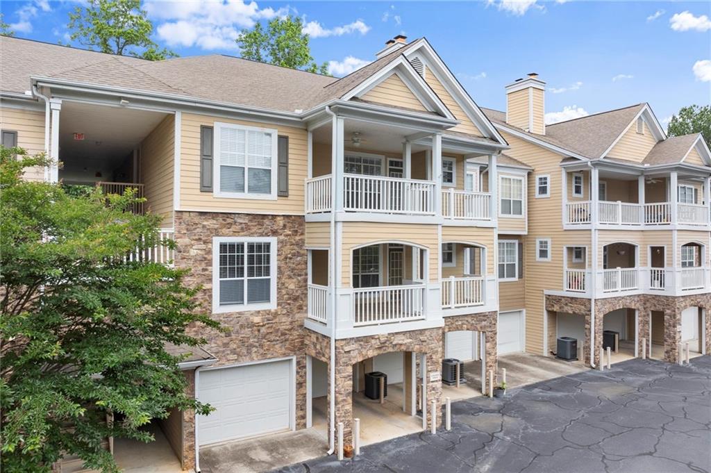 426 Pembrooke Circle #426, Alpharetta, Georgia image 3