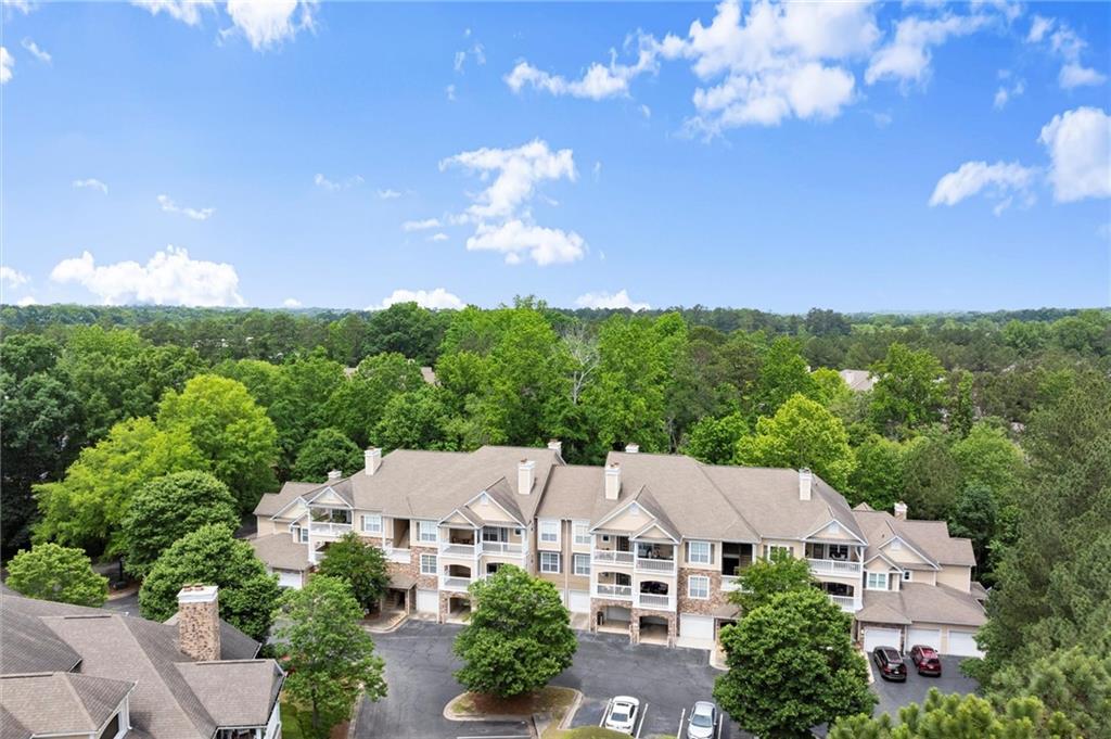 426 Pembrooke Circle #426, Alpharetta, Georgia image 6