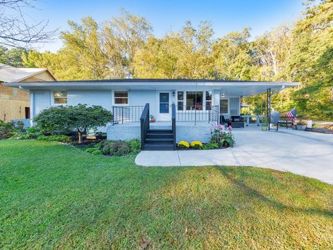 2182 Freydale Road SE Marietta GA 30067