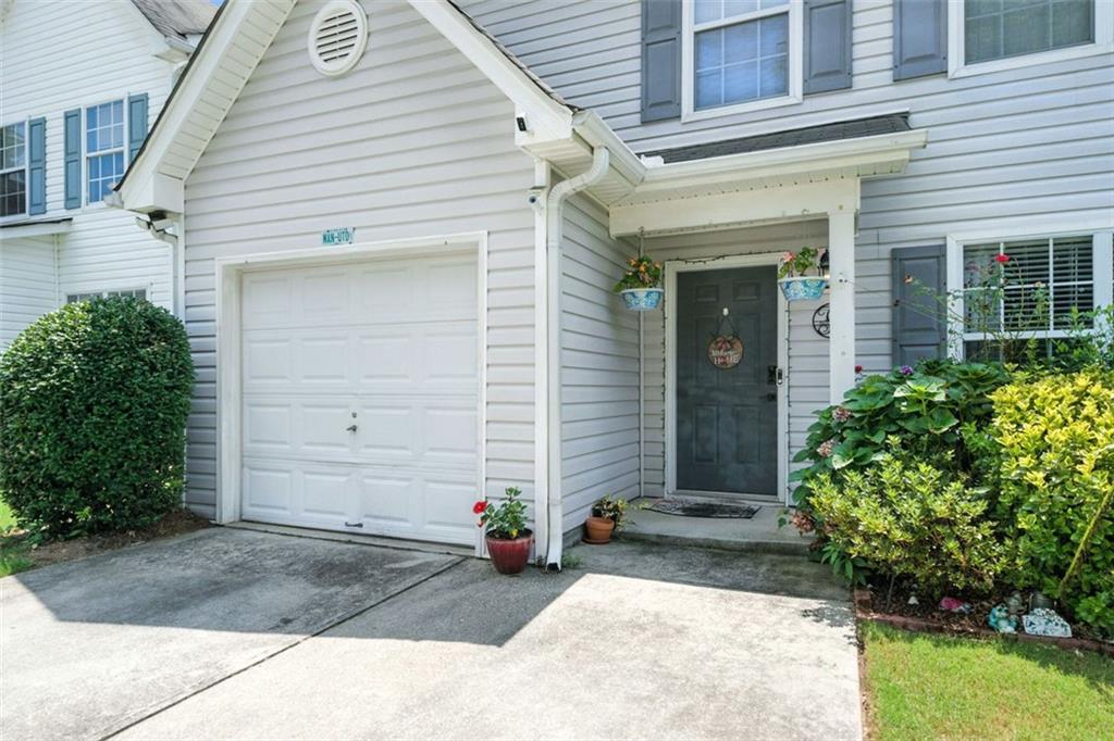 441 SPRING HEAD Court