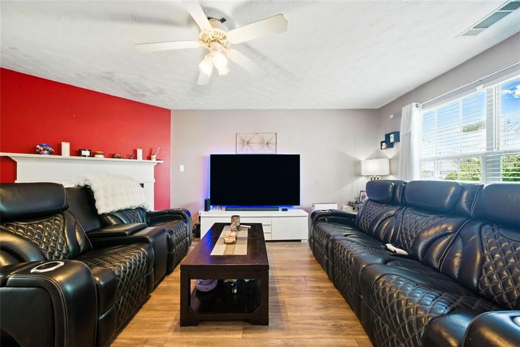 441 SPRING HEAD Court
