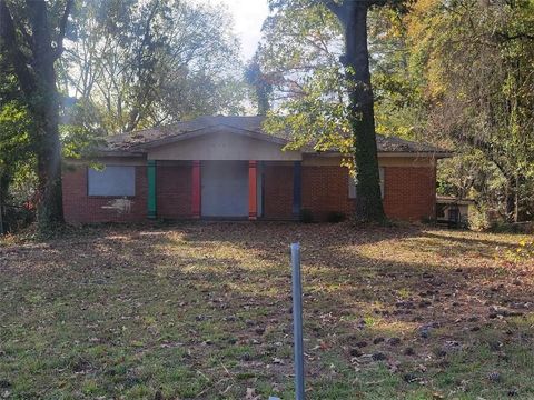 974 Bolton Road Atlanta GA 30331