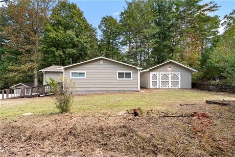 A home in Ellijay