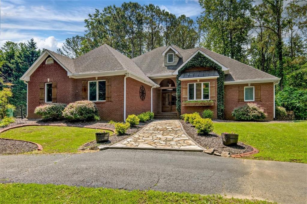 312 Sterling Road