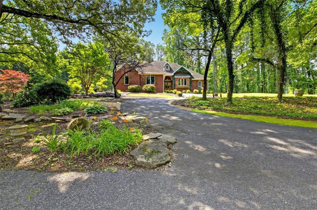 312 Sterling Road