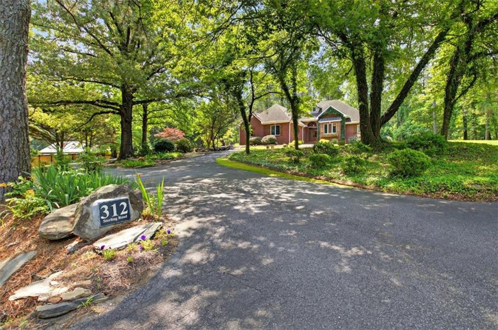 312 Sterling Road