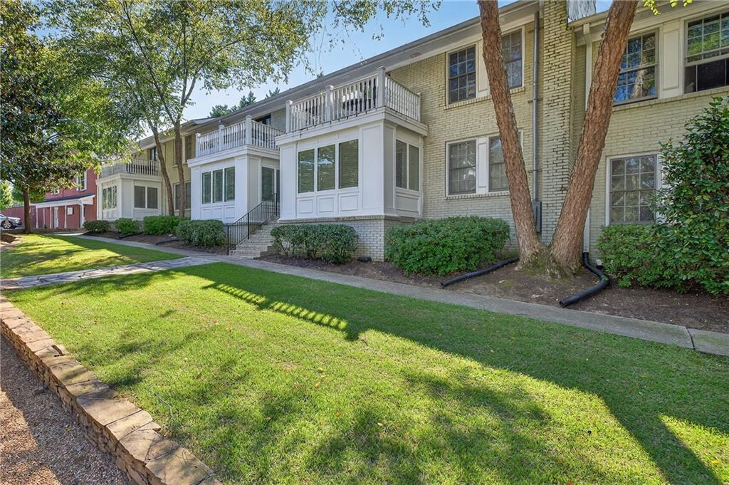 Magnolia Hall - Residential