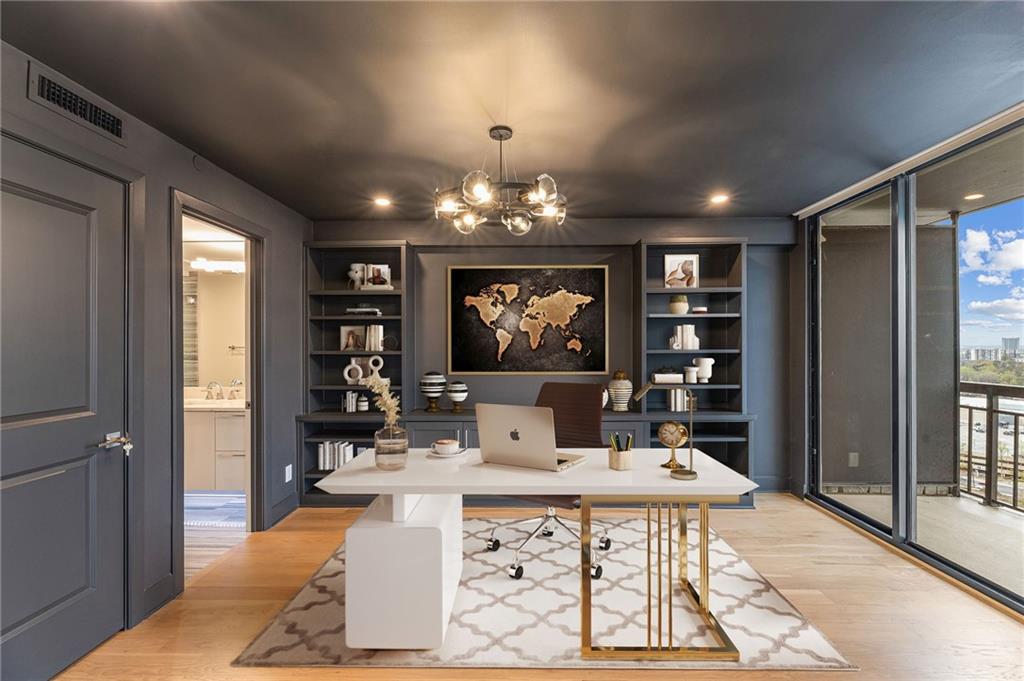 3481 Lakeside Drive NE P206