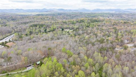 A home in Dahlonega