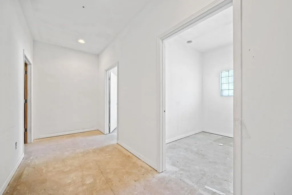 Atlanta, Georgia 30317, United States, ,Commercial,Active,38863