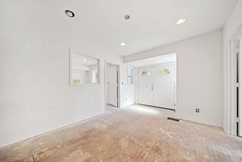 Atlanta, Georgia 30317, United States, ,Commercial,Active,38863 Atlanta, Georgia 30317, United States, ,Commercial,Active,38863