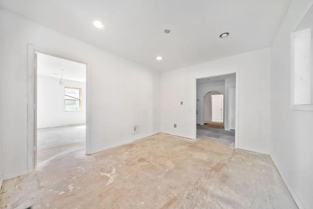 Atlanta, Georgia 30317, United States, ,Commercial,Active,38863