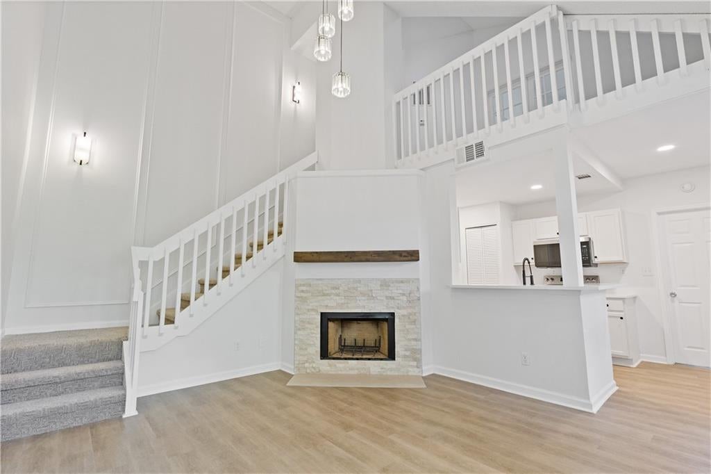 312 Hawkstone Way 312