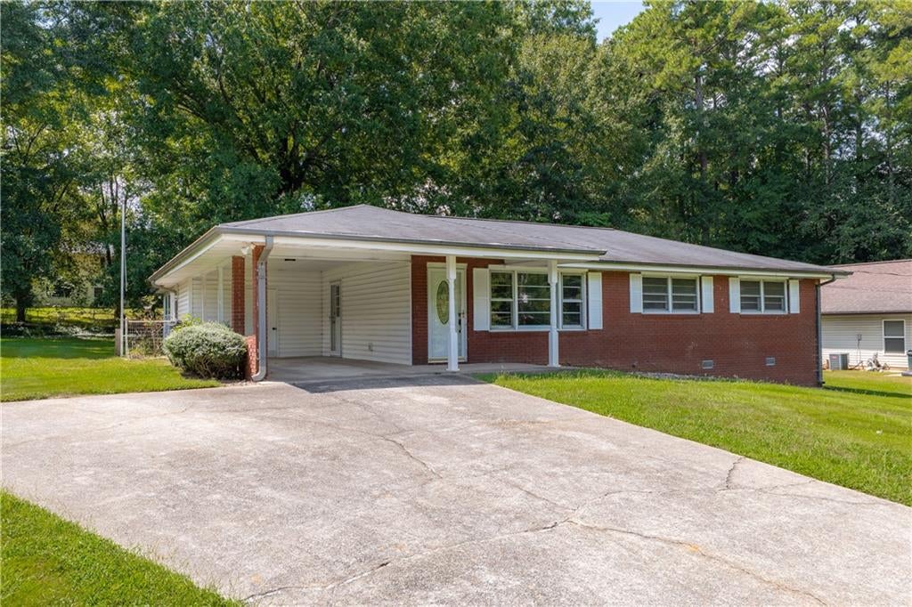 3546 Pinehill Circle