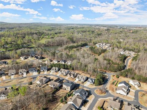 A home in Dawsonville