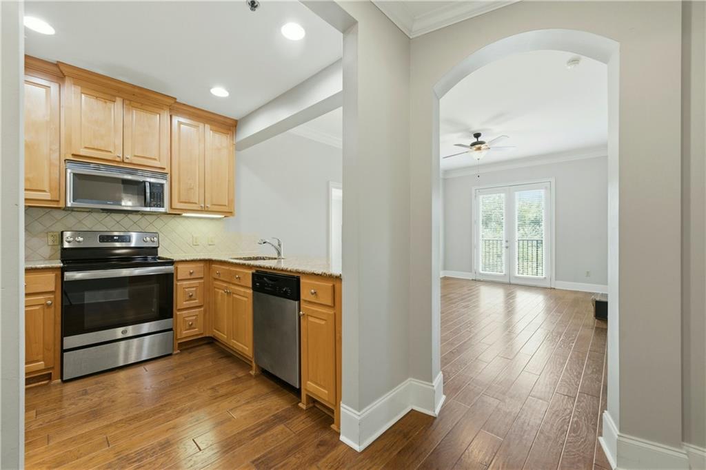 2277 Peachtree Road NE 307