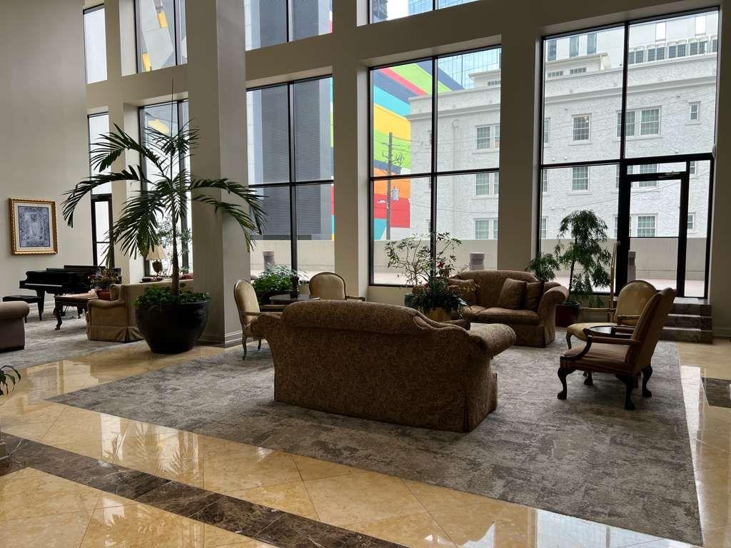 1280 WEST PEACHTREE Street NW 1113