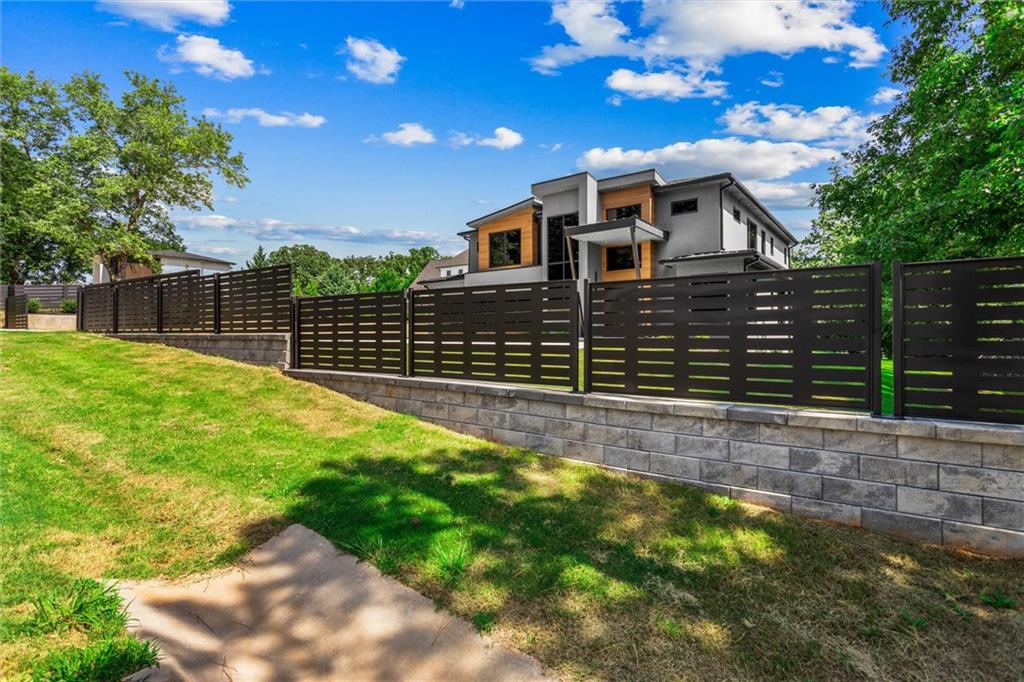 5 Whitehead Road