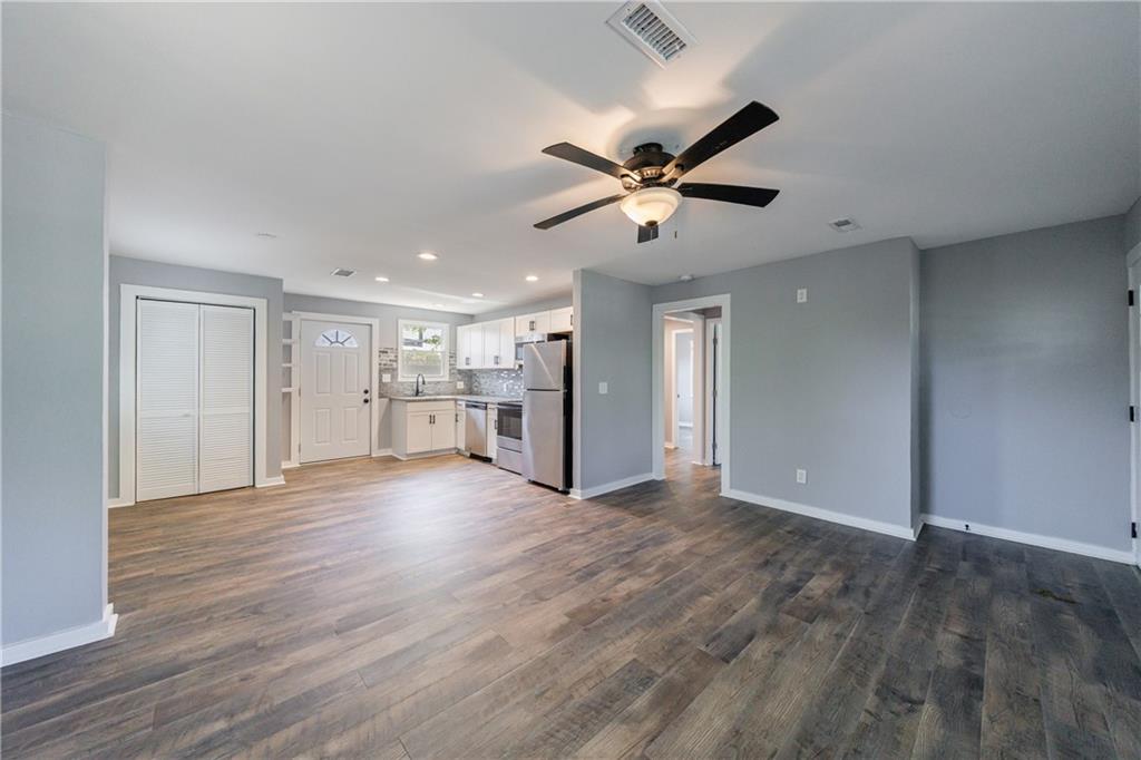 2077 Perkerson Road, Atlanta, Georgia image 6