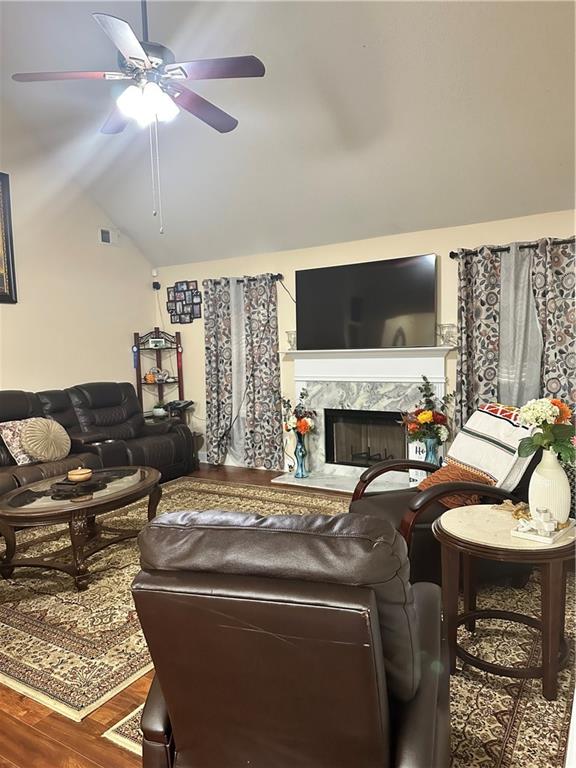 133 Titan Road, Stockbridge, Georgia image 6