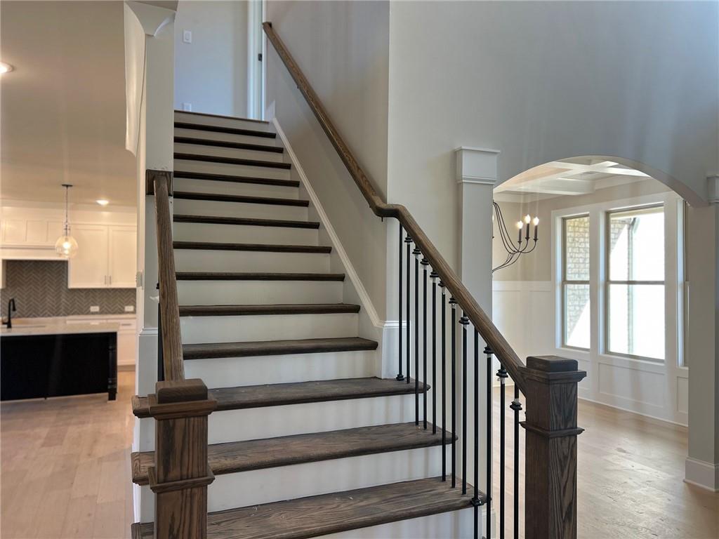 4015 Sierra Vista Circle