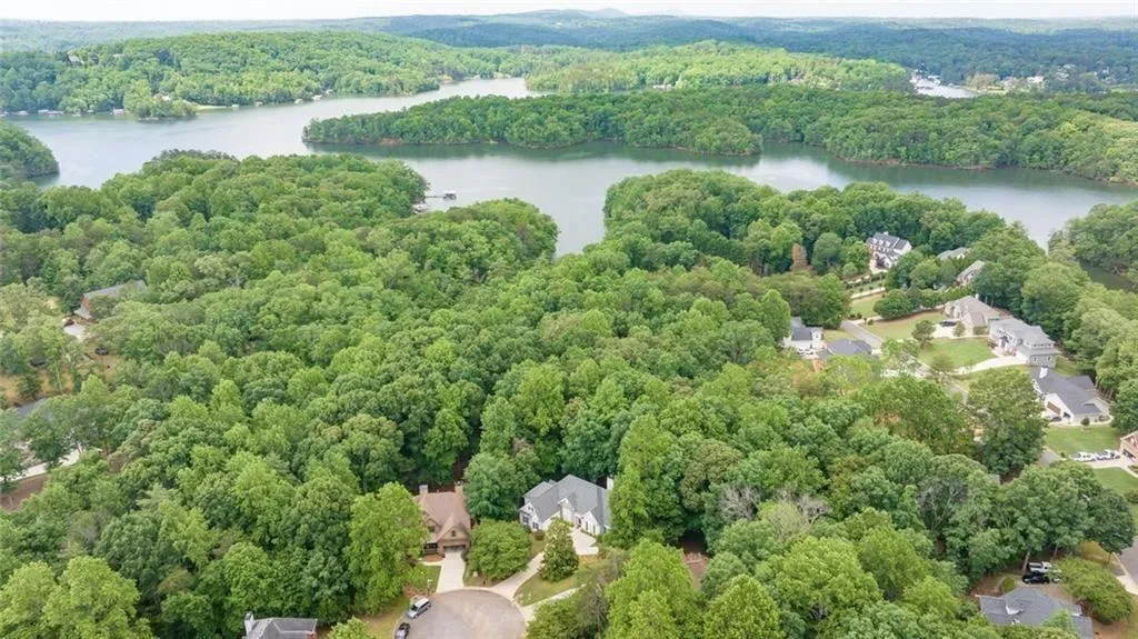 Gainesville, Georgia 30506, United States, 5 Bedrooms Bedrooms, ,4 BathroomsBathrooms,Residential,Active,131964