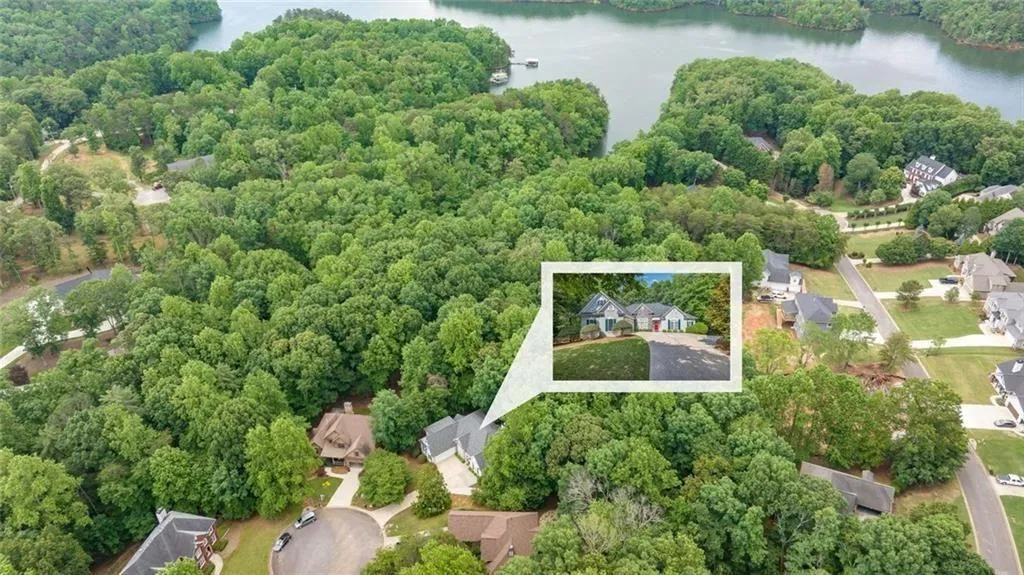 Gainesville, Georgia 30506, United States, 5 Bedrooms Bedrooms, ,4 BathroomsBathrooms,Residential,Active,131964