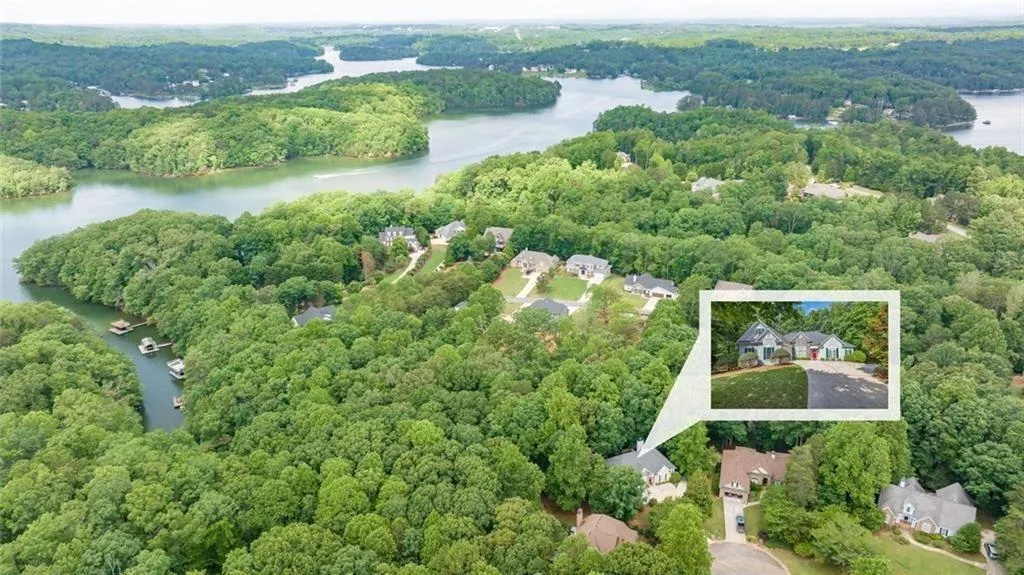 Gainesville, Georgia 30506, United States, 5 Bedrooms Bedrooms, ,4 BathroomsBathrooms,Residential,Active,131964