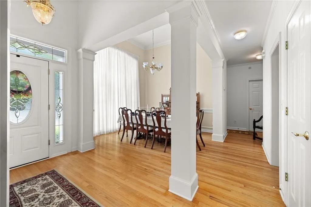 Gainesville, Georgia 30506, United States, 5 Bedrooms Bedrooms, ,4 BathroomsBathrooms,Residential,Active,131964