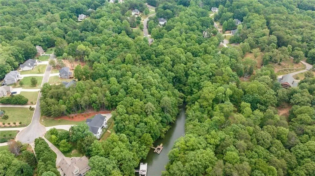 Gainesville, Georgia 30506, United States, 5 Bedrooms Bedrooms, ,4 BathroomsBathrooms,Residential,Active,131964