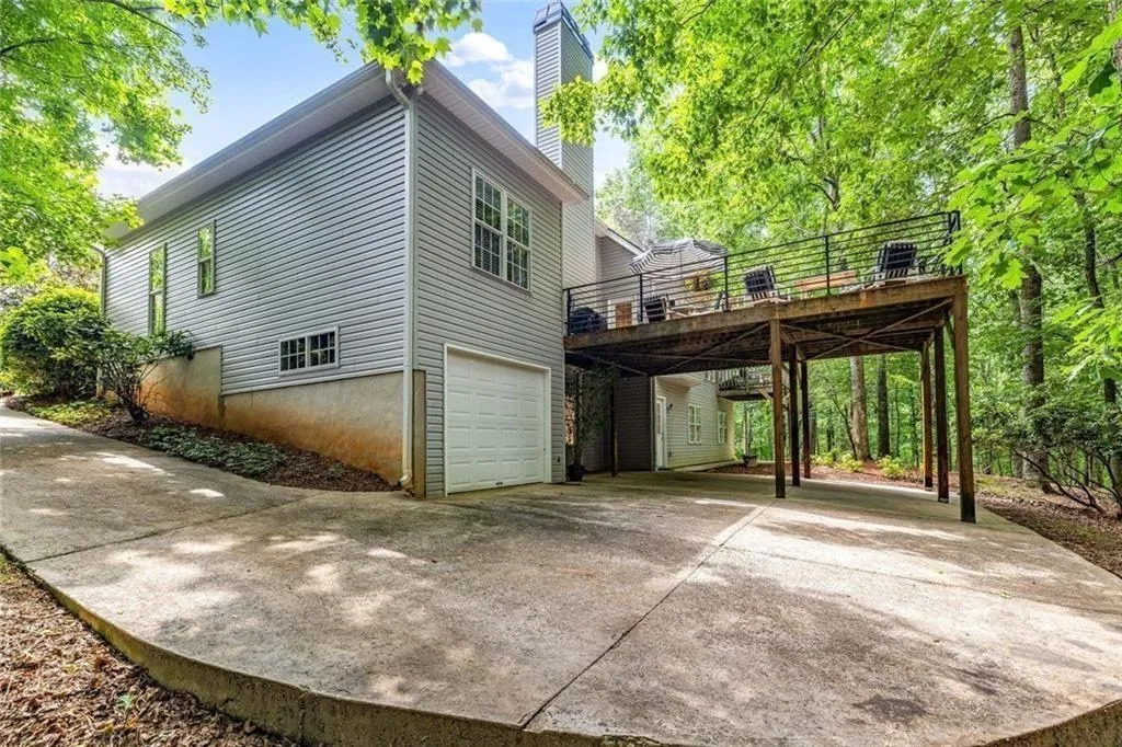 Gainesville, Georgia 30506, United States, 5 Bedrooms Bedrooms, ,4 BathroomsBathrooms,Residential,Active,131964