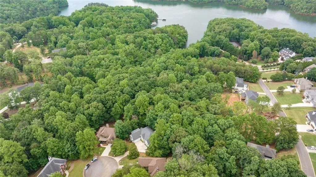 Gainesville, Georgia 30506, United States, 5 Bedrooms Bedrooms, ,4 BathroomsBathrooms,Residential,Active,131964