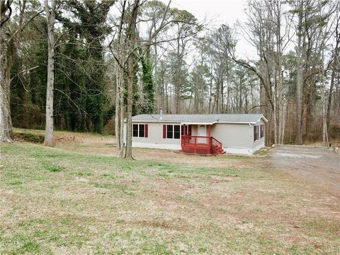 Homes For Sale - 5148 E Holiday Court<br/> Acworth, GA 30102