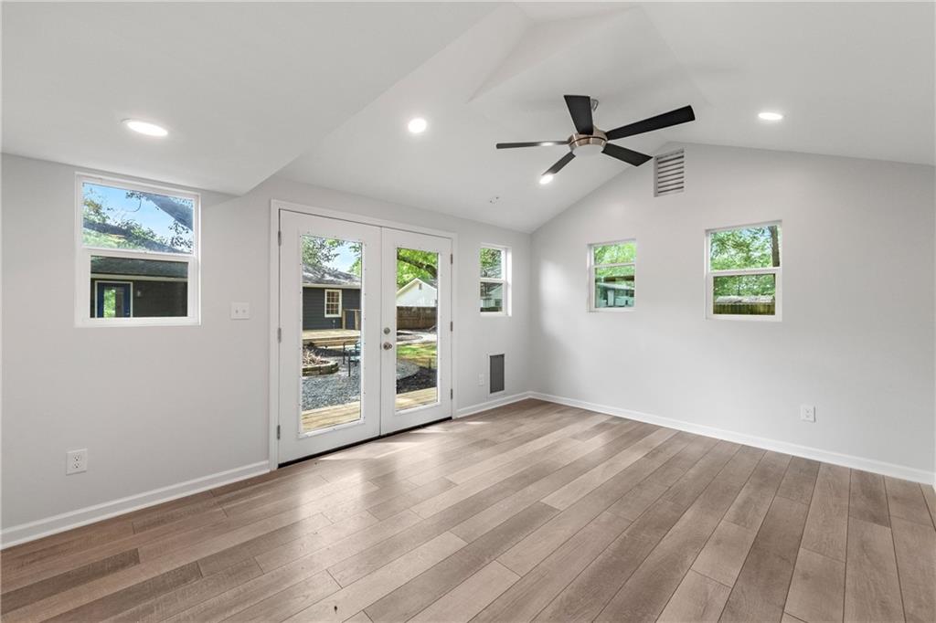 957 Sharon Circle, Smyrna, Georgia image 36