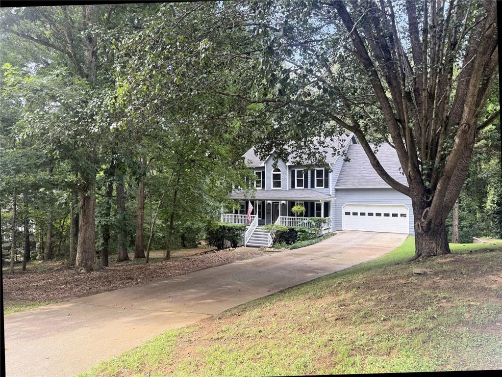 152 Banyon Court