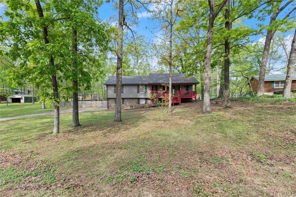 230 Oakridge Drive SE