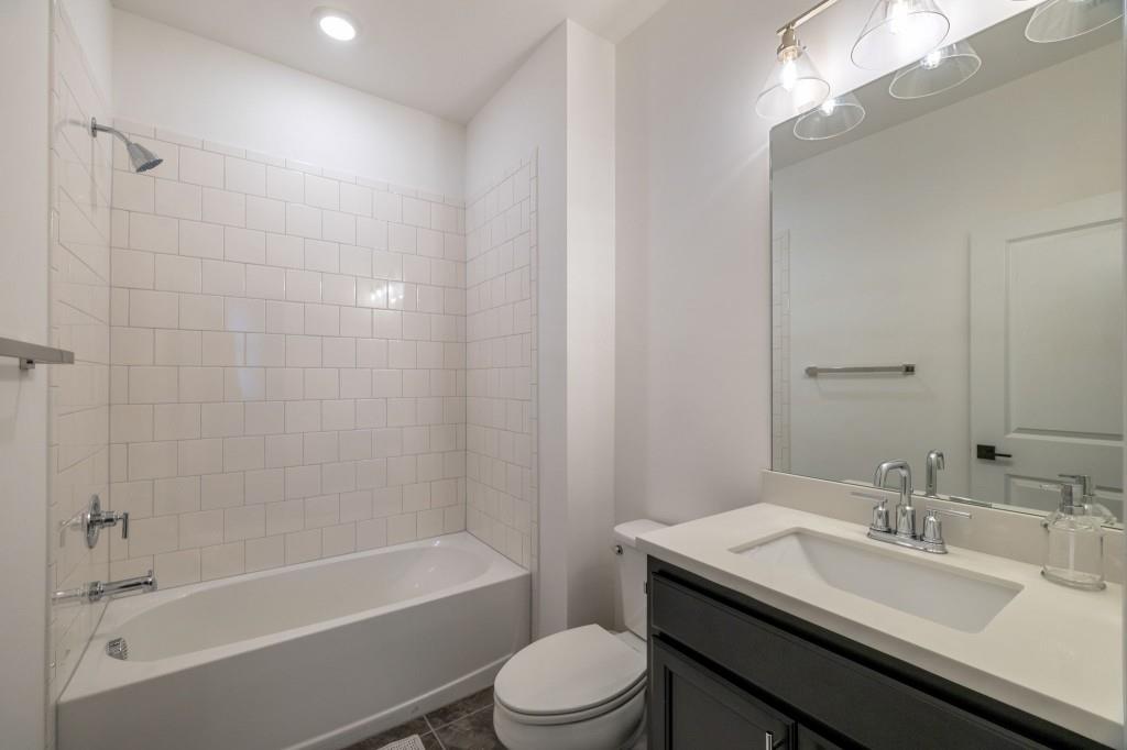 3988 Allegretto Circle SE