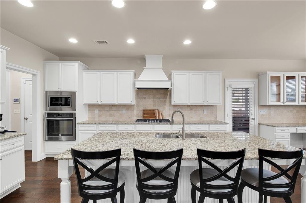 3000 Smyrna Grove Drive
