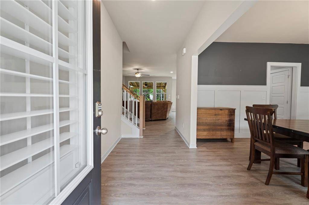 1560 Ridgewood Court