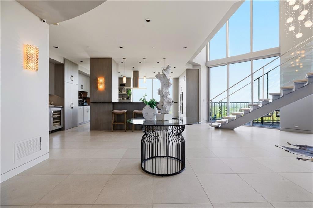2795 Peachtree Road NE 2601