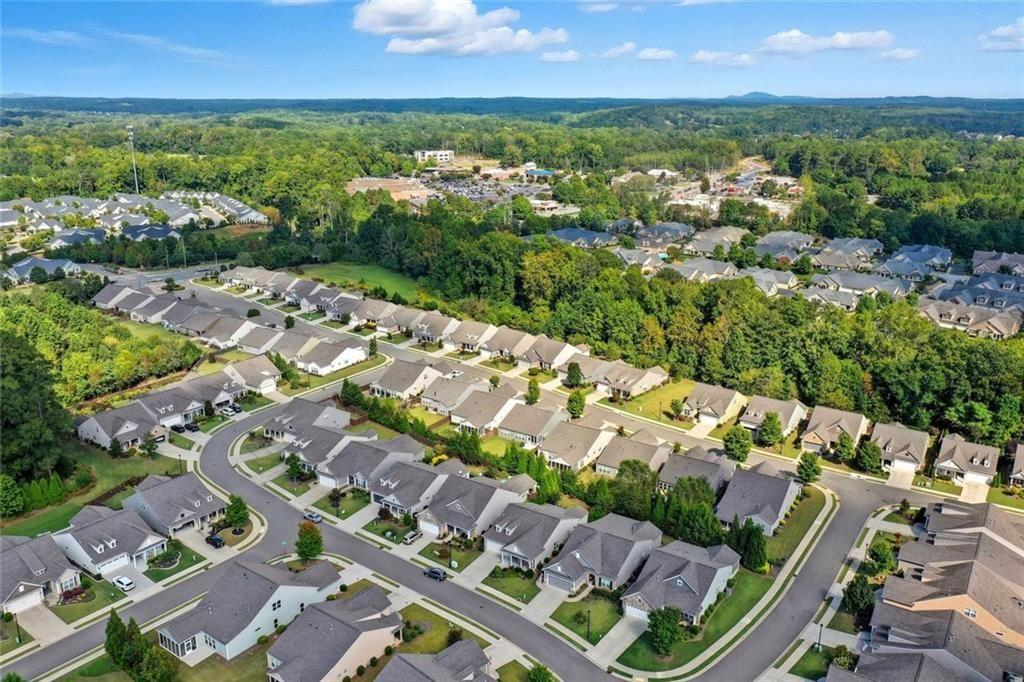 WOODHAVEN COURT - Residential