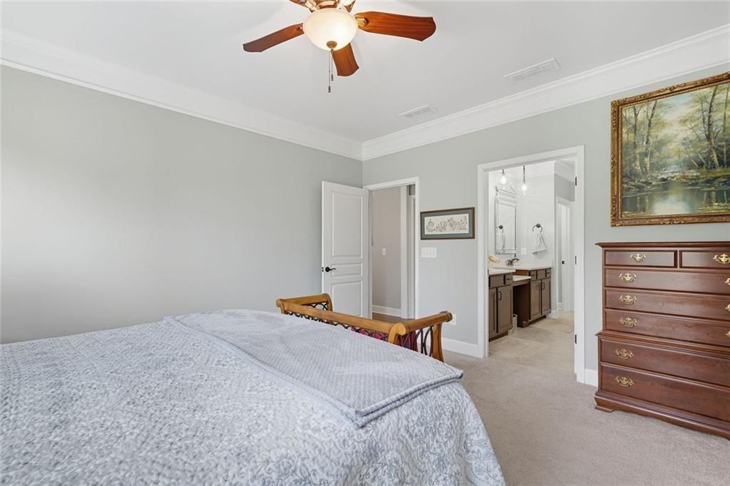 WOODHAVEN COURT - Residential